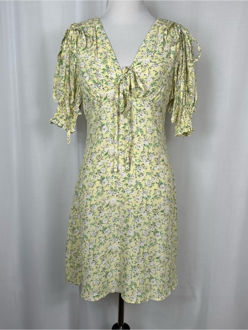 Topshop Yellow Floral Tie Front Puff Sleeve Mini Dress Size‎ 4 Milkmaid Babydoll